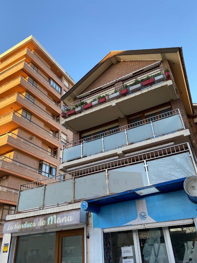 Acogedor Apartamento En Zona Privilegiada Santander Bagian luar foto