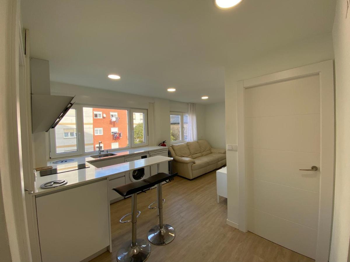 Acogedor Apartamento En Zona Privilegiada Santander Bagian luar foto