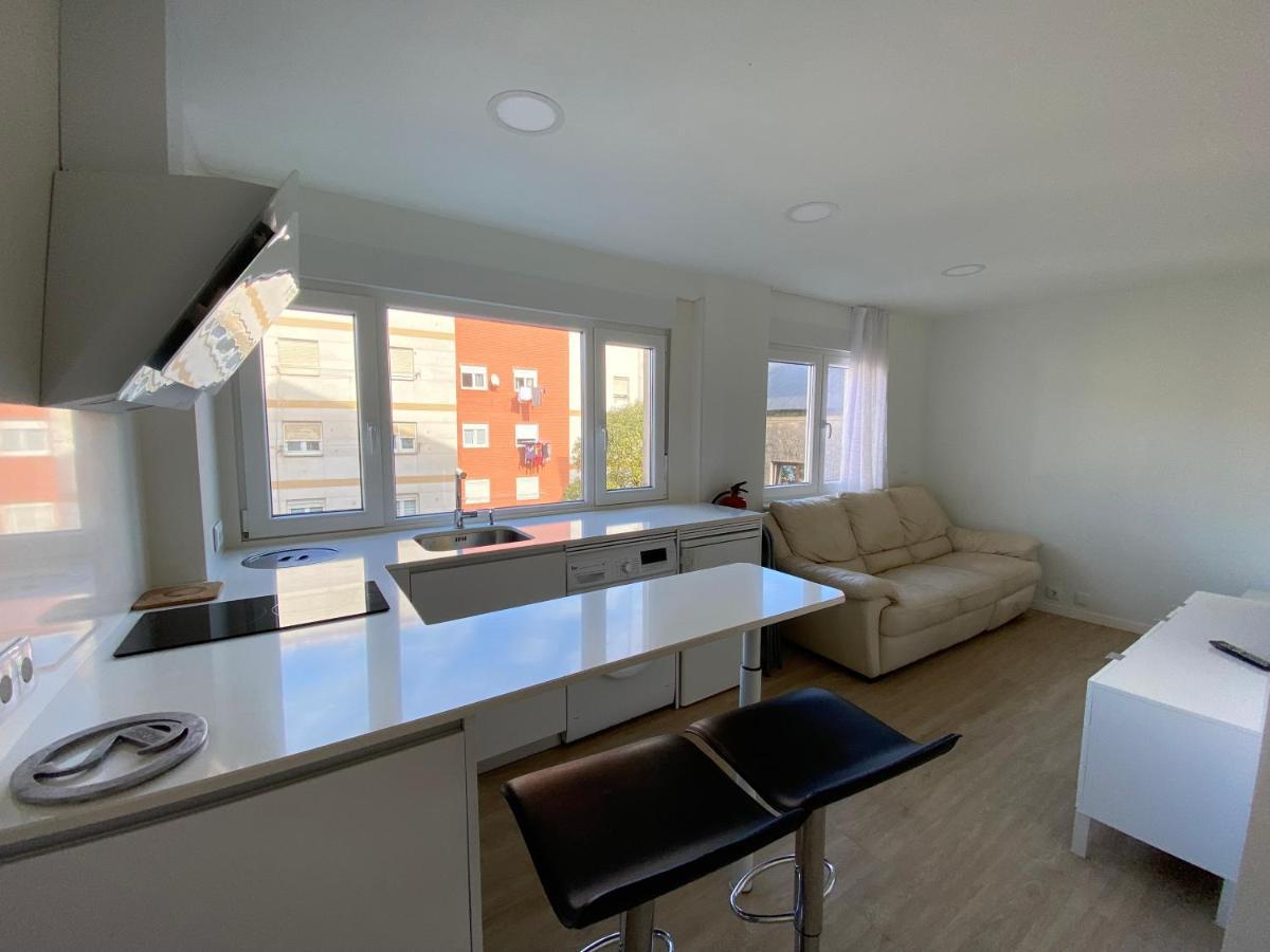 Acogedor Apartamento En Zona Privilegiada Santander Bagian luar foto